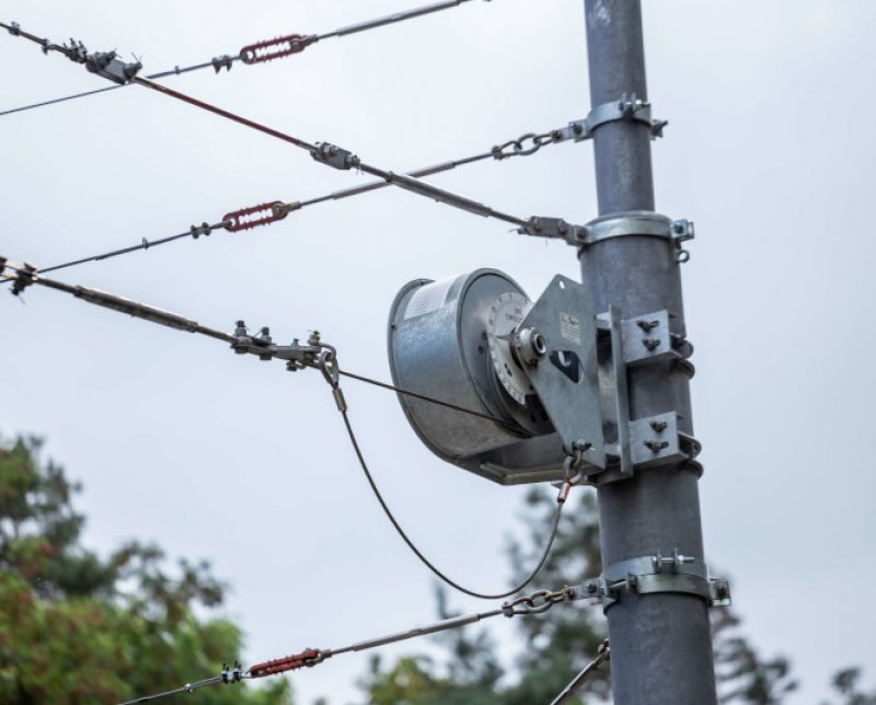 Zdjęcie Reliable overhead line tensioning system